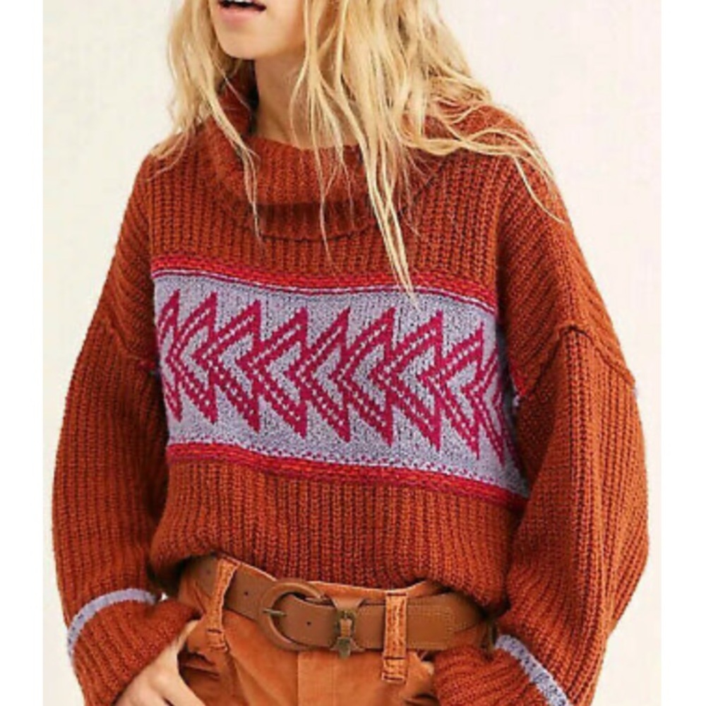 Free People Greater Than Sweater Pele Combo